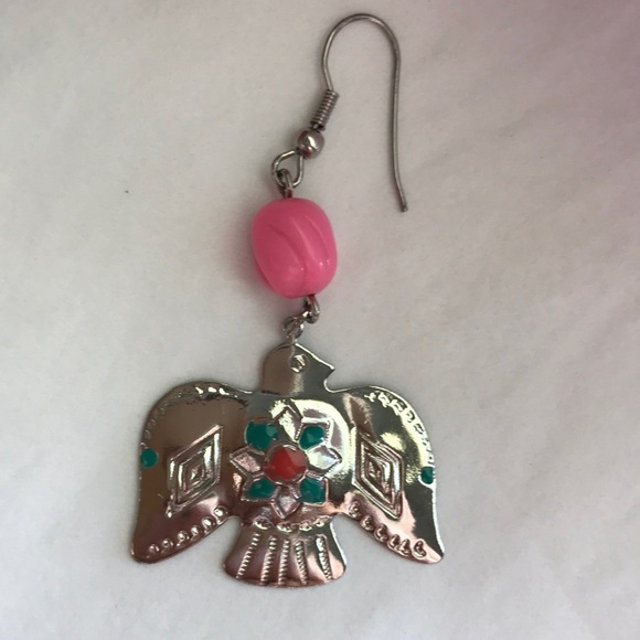 Ms Ashley Earrings - Picture 4 of 8